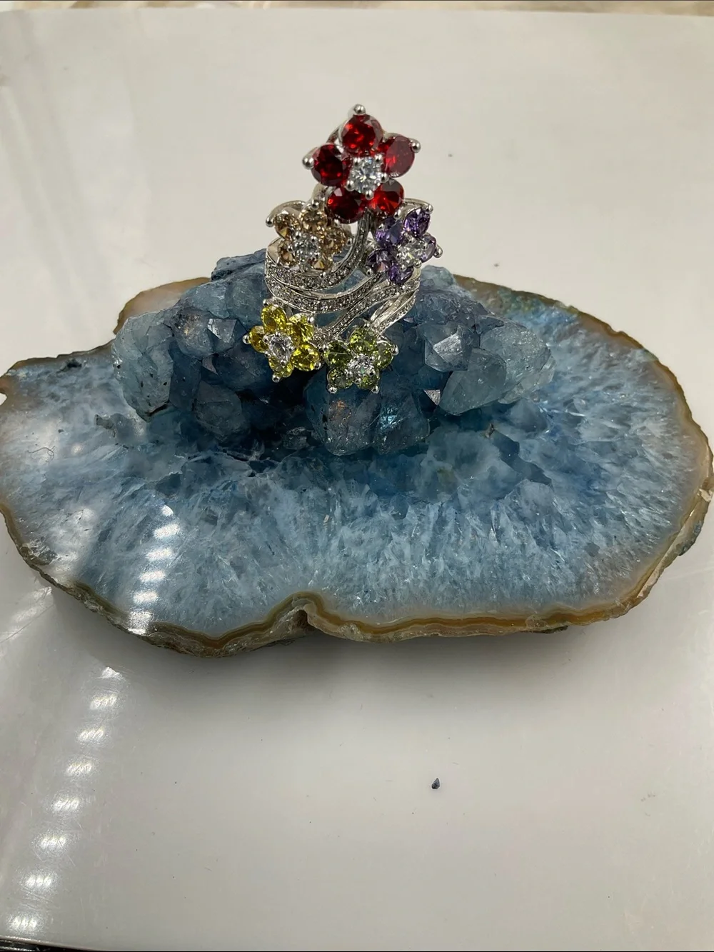 Multicolor Floral Crystal Ring - Vibrant Flower Cluster Design Size 7 1/2